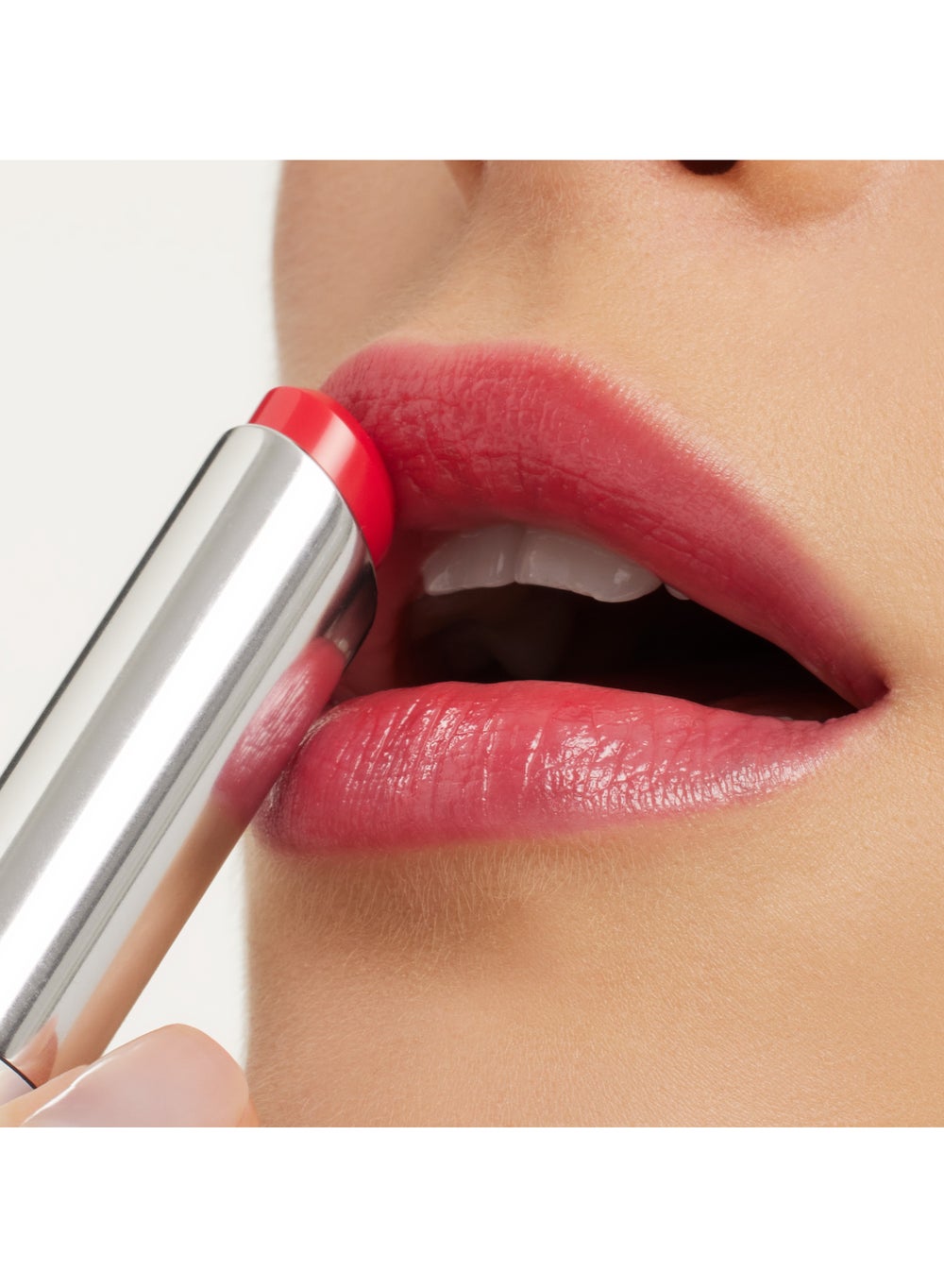 buy-mac-cosmetics-glow-play-tendertalk-lip-balm-458-banter_7u4