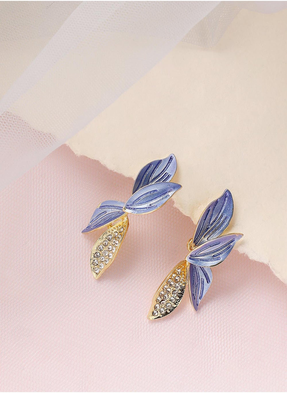 buy-sohi-party-drop-earrings_h5g