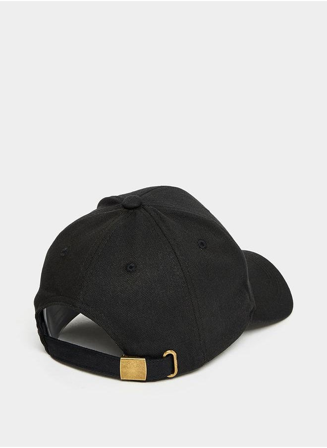 buy-styli-embroidered-detail-baseball-cap_mak
