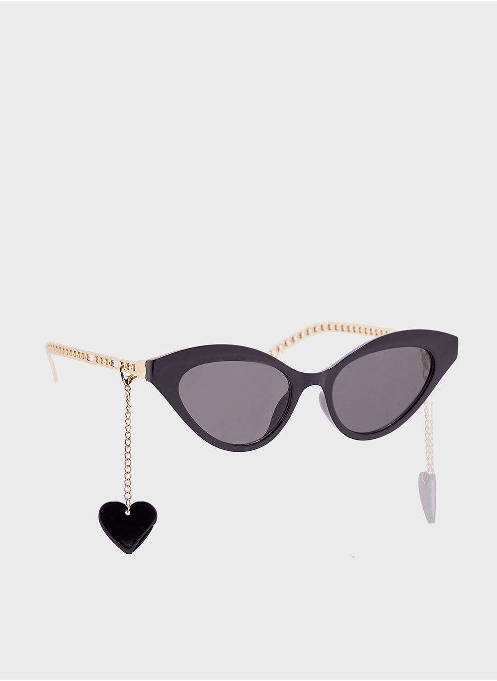 buy-ginger-cat-eye-sunglasses-with-heart-charm_uca