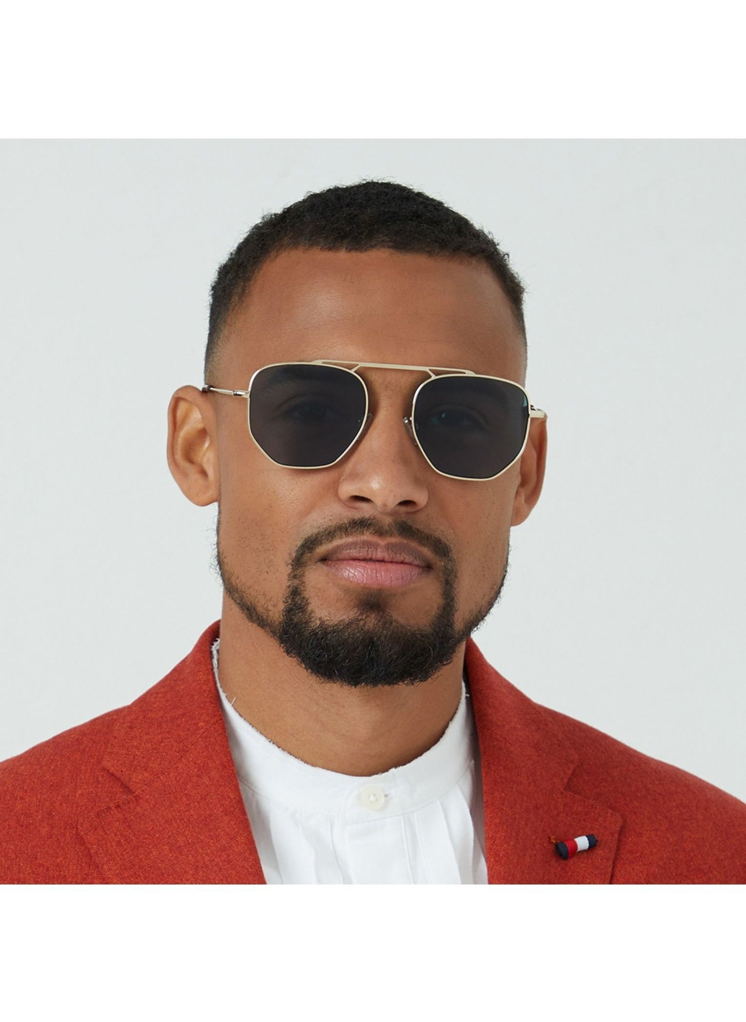 buy-blackout-blackout-by-eyewa-theo-unisex-sunglasses-japanese-gold-green_49s