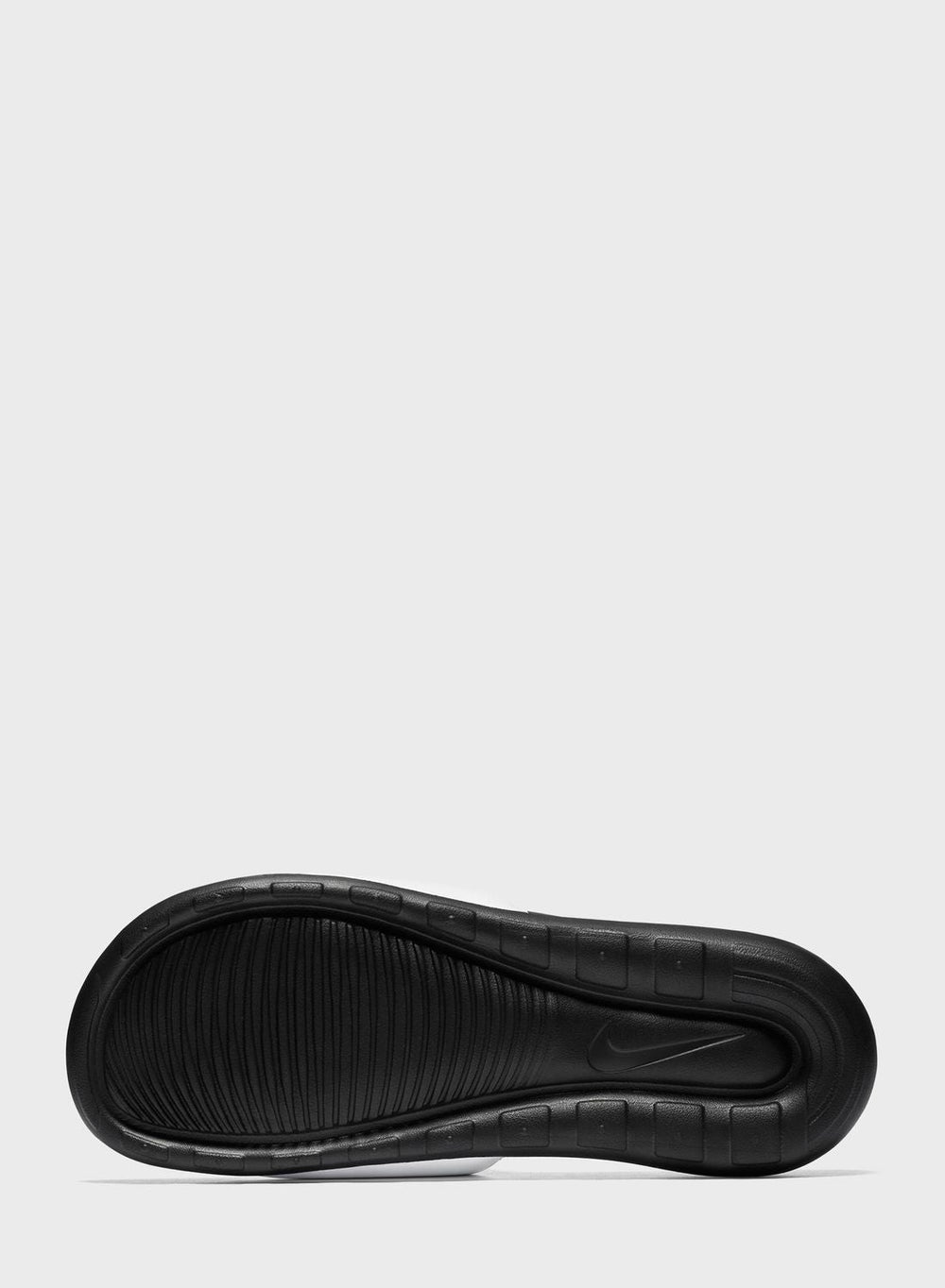 buy-nike-nike-victori-one_ob3