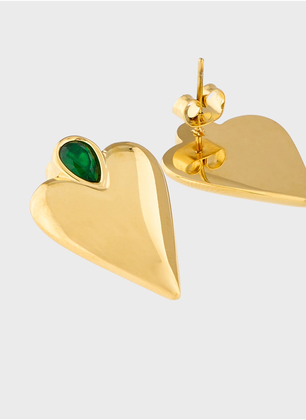 buy-staurtz-heart-stud-earring_kom
