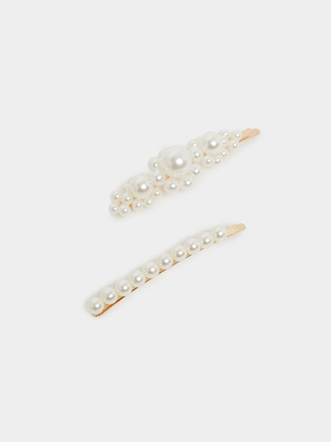 buy-styli-styli-set-of-2-faux-pearl-embellished-hair-clip_qpz