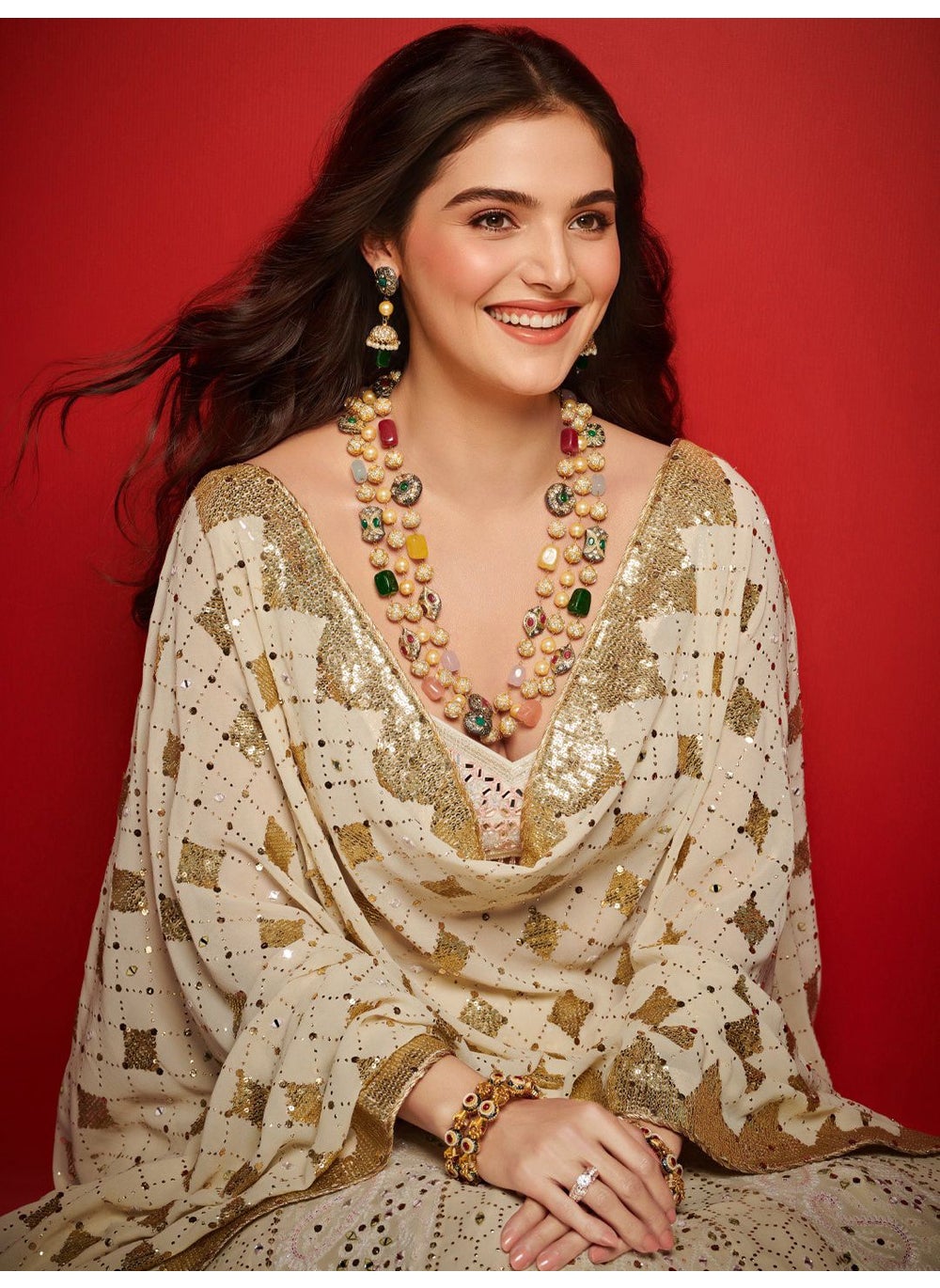 buy-priyaasi-kundan-studded-pearl-beaded-tripal-stranded-handcrafted-jewellery-set_8m1