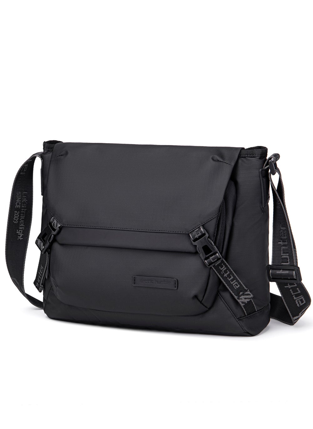 buy-arctic-hunter-premium-shoulder-laptop-bag-water-resistant-polyester-unisex-shoulder-sling-bag-for-travel-business-school-college-k00528-black_hrj