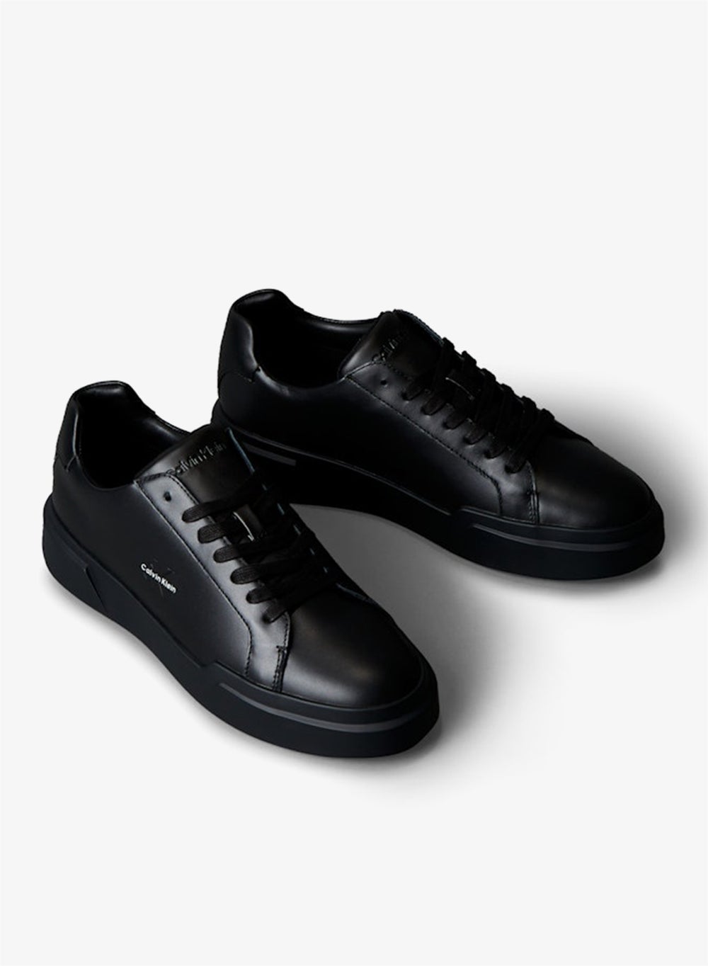 buy-calvin-klein-jeans-lace-up-low-top-sneakers_hj7
