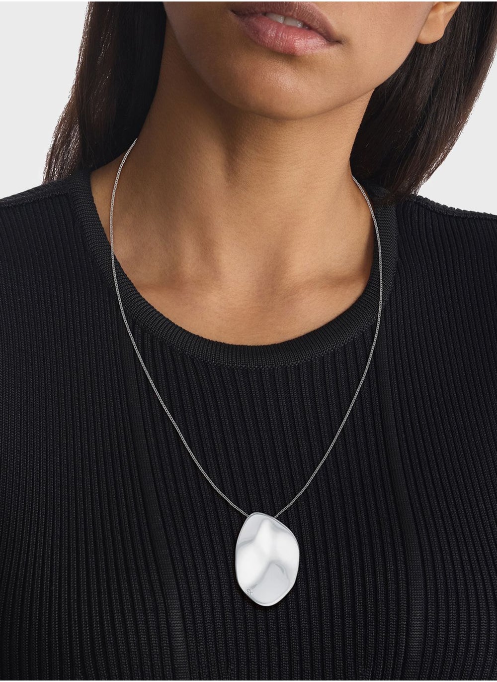 buy-calvin-klein-stainless-long-necklace_0w2