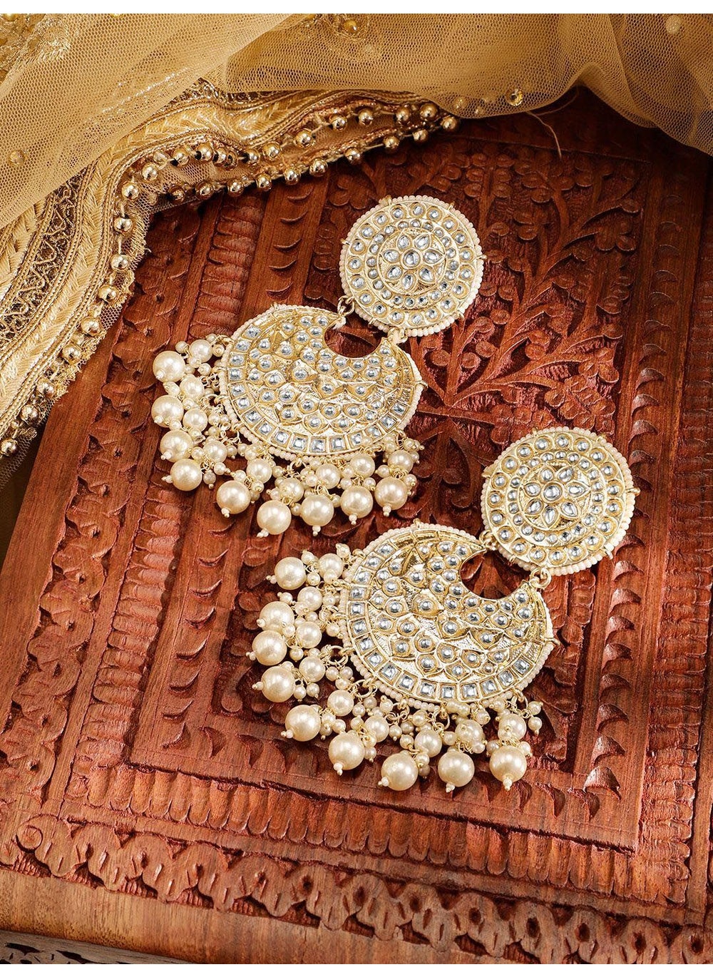 buy-priyaasi-women-contemporary-chandbalis-earrings_j40