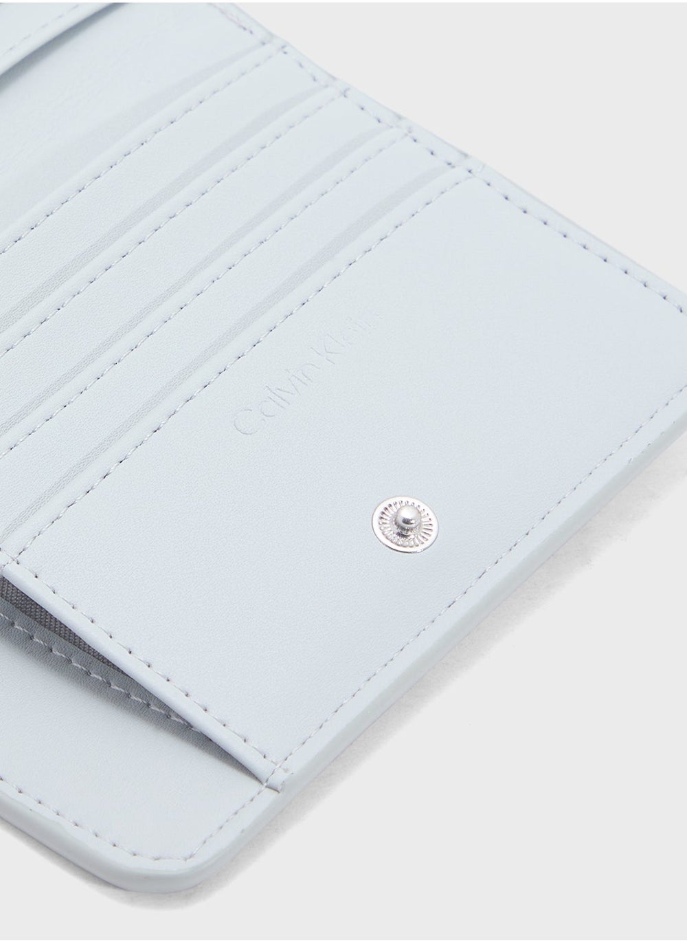 buy-calvin-klein-medium-zip-wallet_lwp