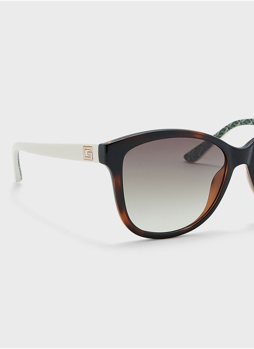 buy-guess-cat-eye-sunglasses_gye