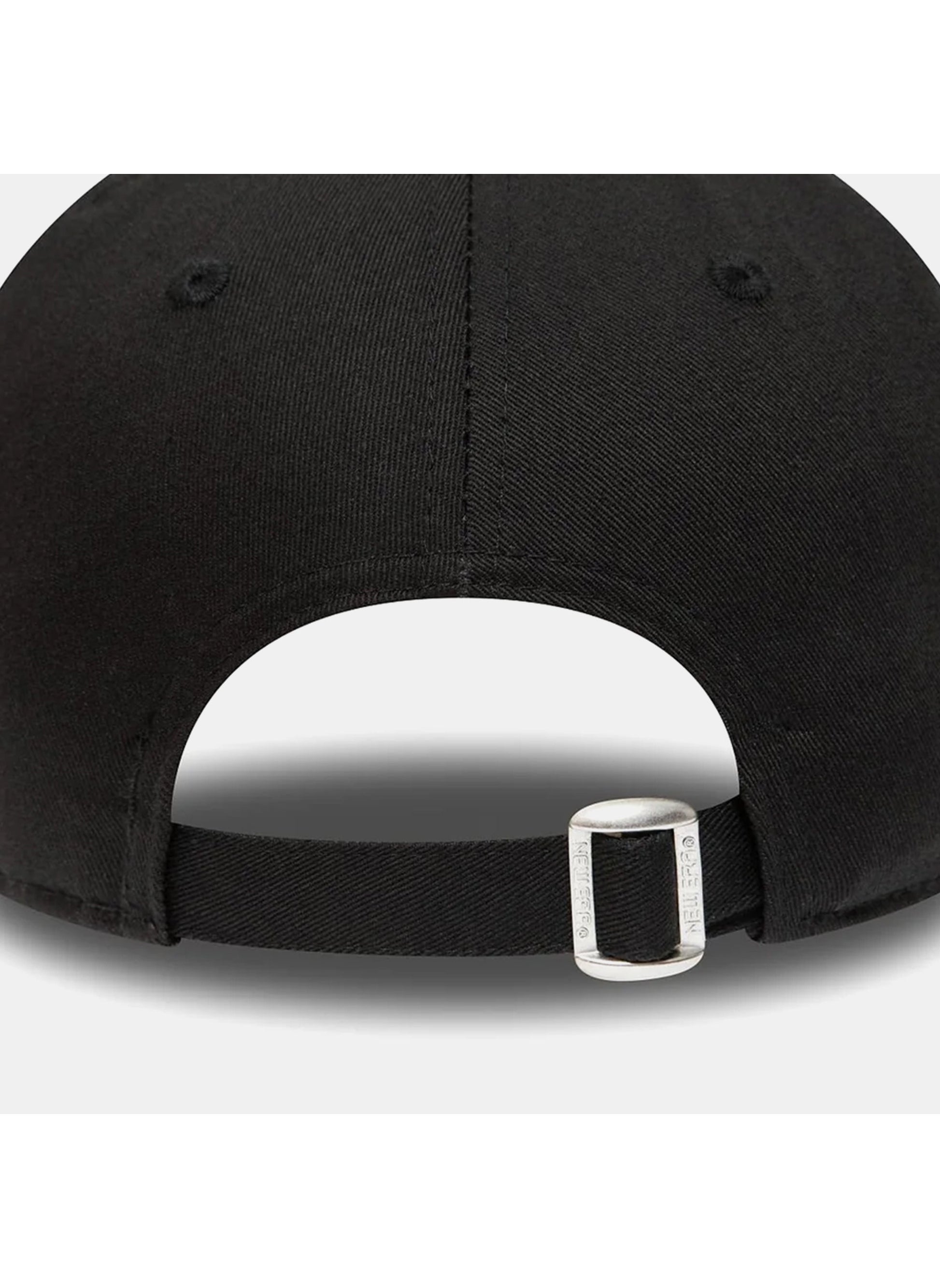 buy-new-era-men-s-mlb-essential-new-york-yankees-9forty-cap_io9