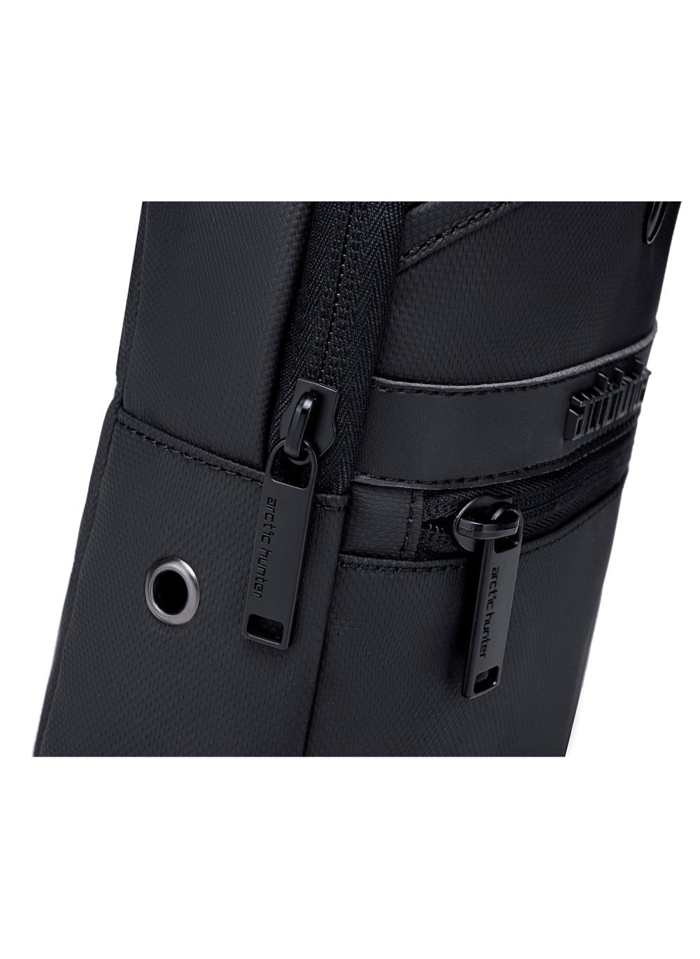 buy-arctic-hunter-sling-bag-for-men-and-women-water-resistant-durable-small-shoulder-daypack-with-built-in-earphone-jack-and-shock-proof-compartments-xb13001-black_9mj