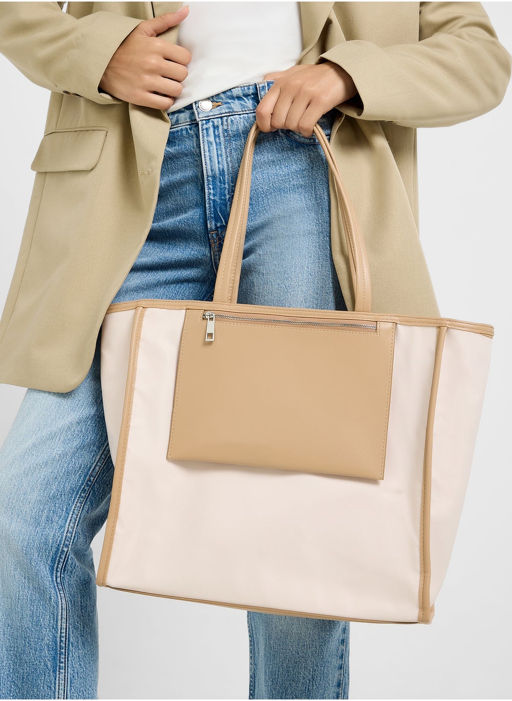 buy-ella-mix-material-multipocket-tote-bag_o2g