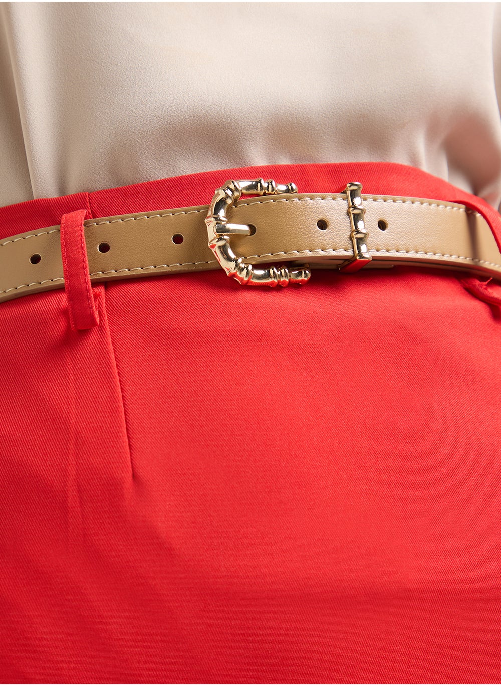 buy-ella-statement-buckle-belt_ur0