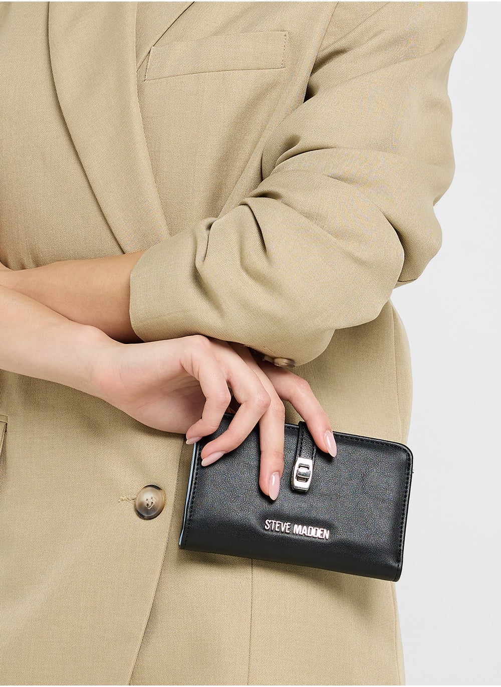 buy-steve-madden-blayer-logo-detail-wallet_kc1