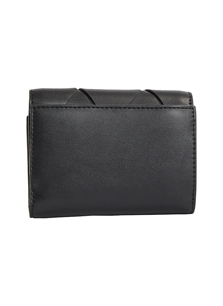 buy-calvin-klein-small-trifold-wallet_gkg