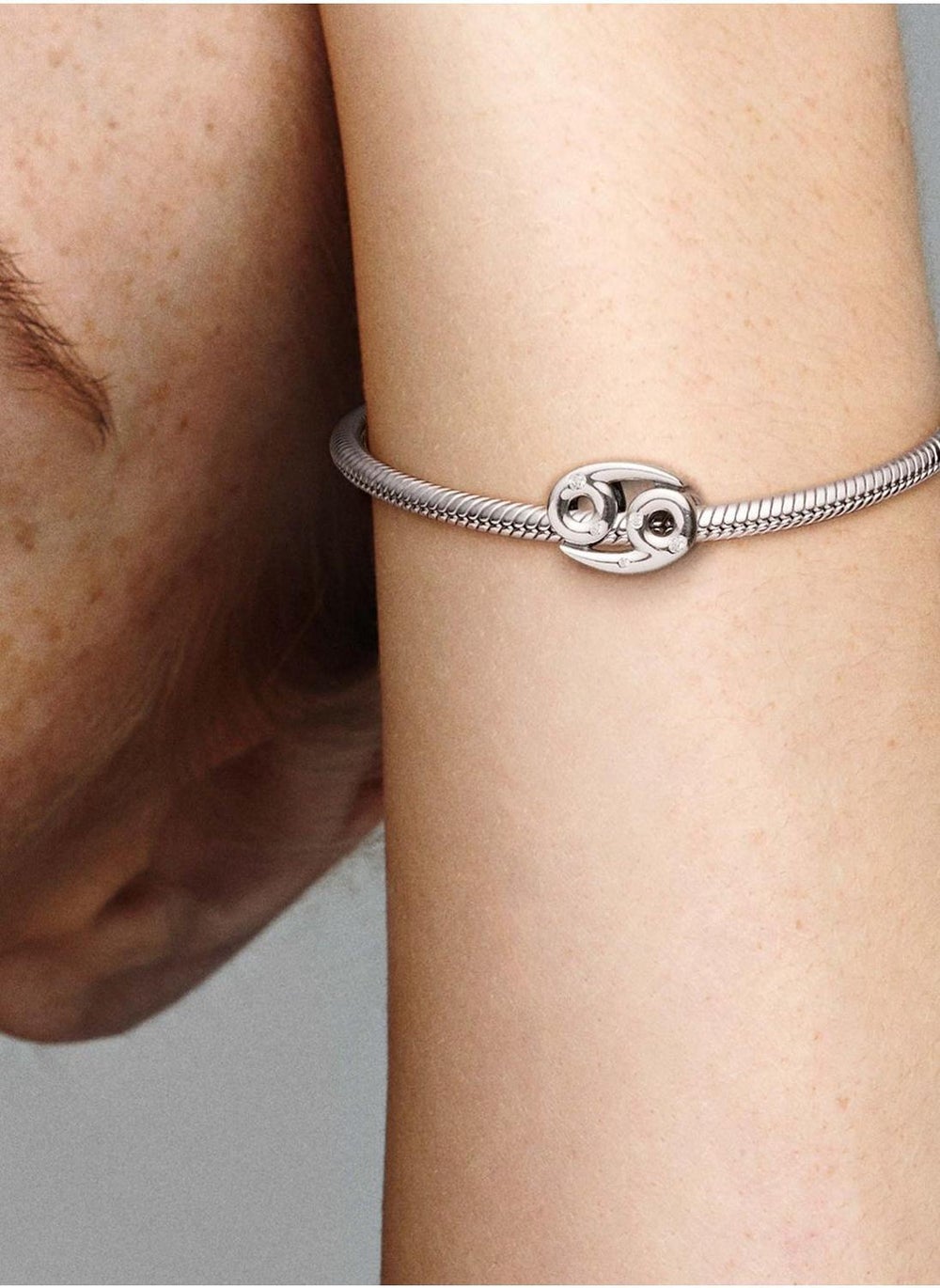 buy-pandora-sparkling-cancer-zodiac-charm_agp