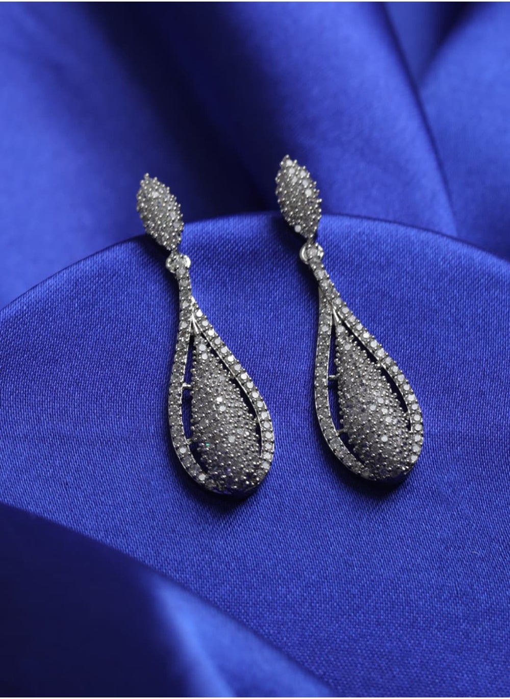 buy-priyaasi-toned-contemporary-american-diamond-drop-earrings_yb3