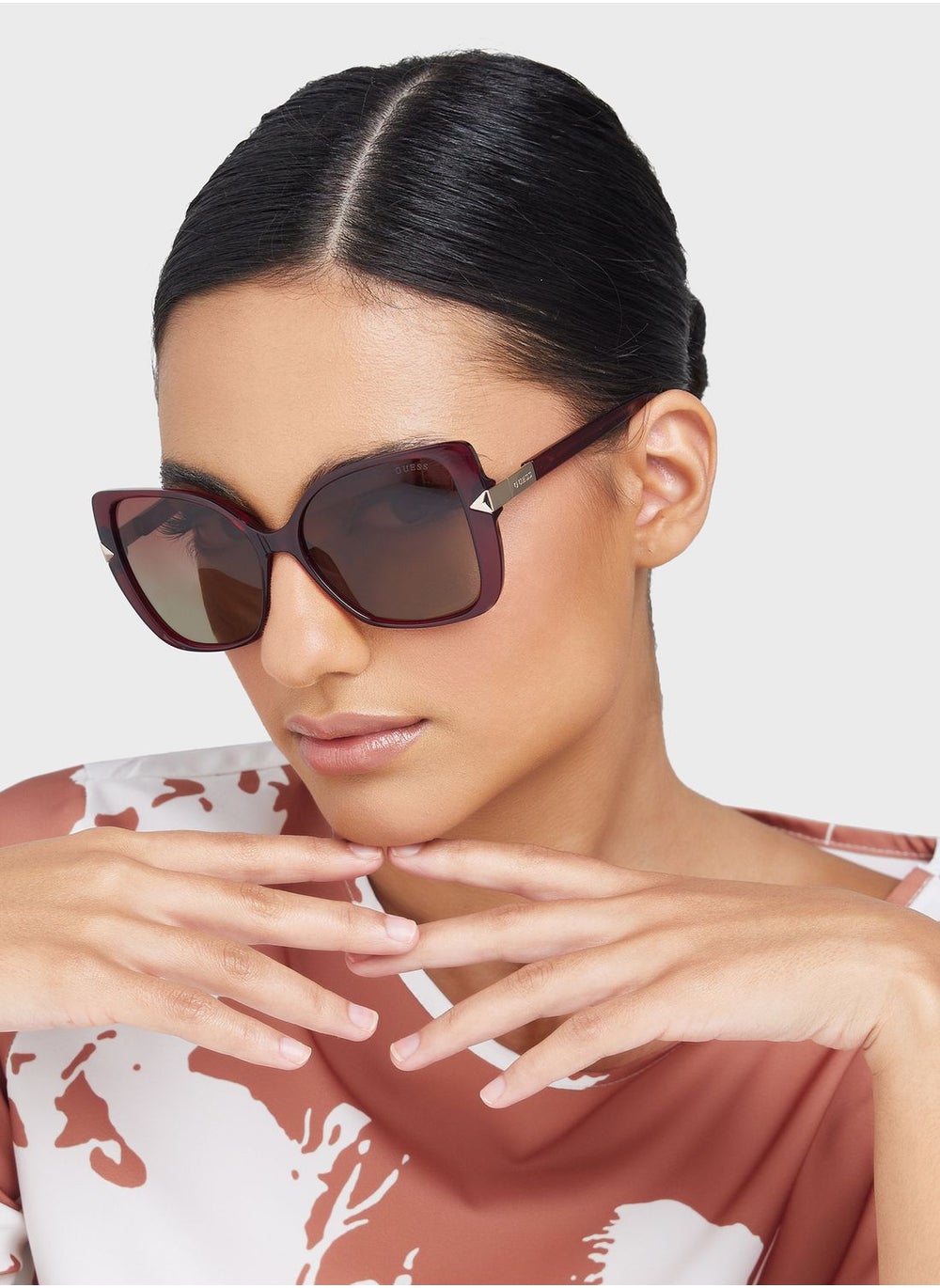 buy-guess-mirrored-round-sunglasses_n5p
