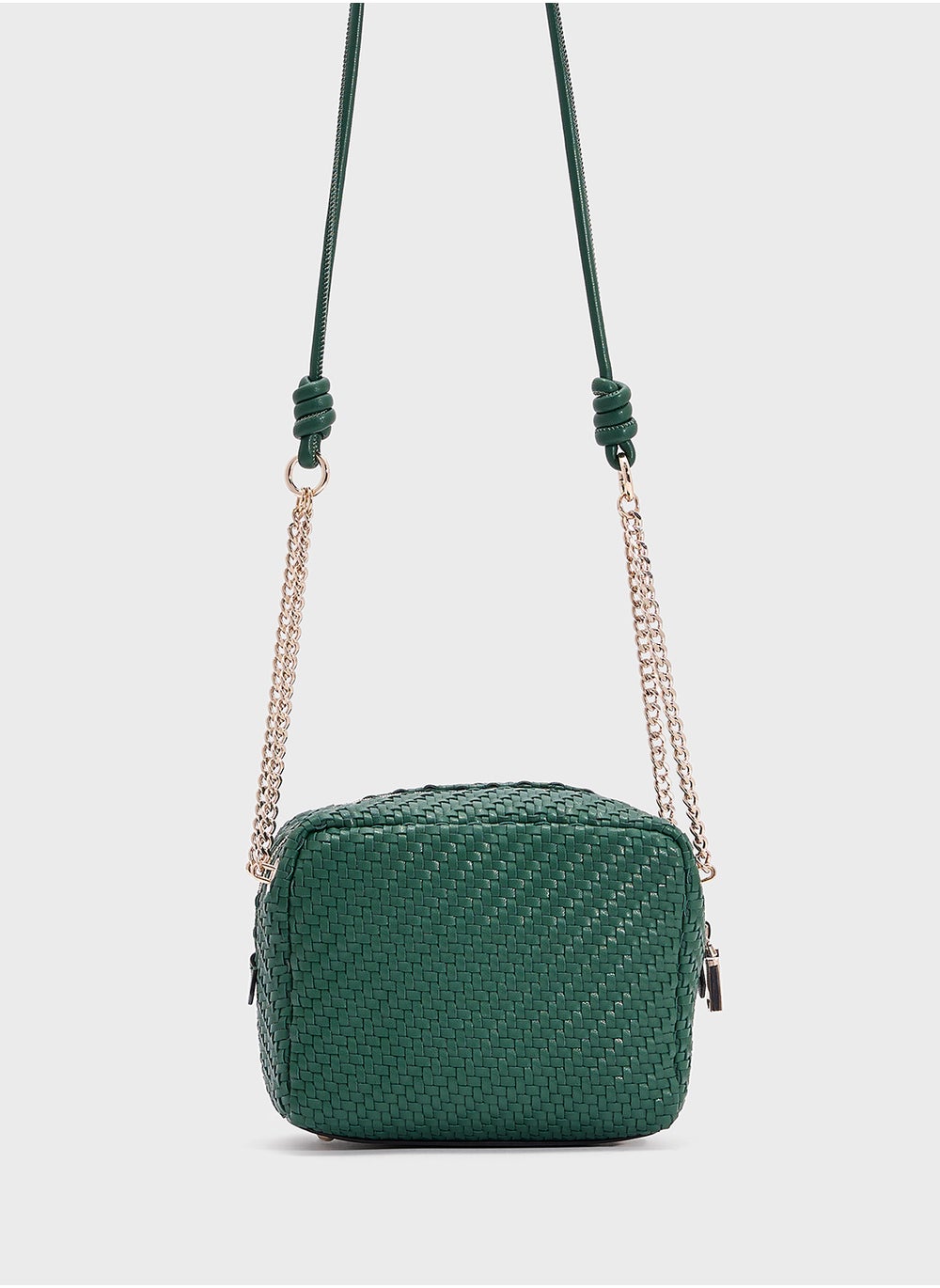 buy-guess-francy-camera-crossbody_qqz