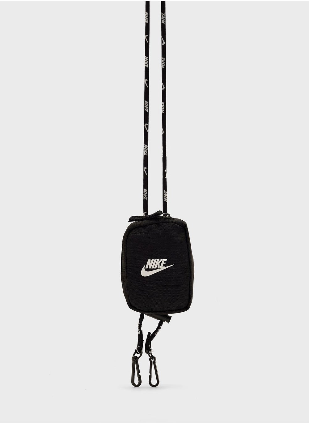 buy-nike-club-accessory-pouch_b0c