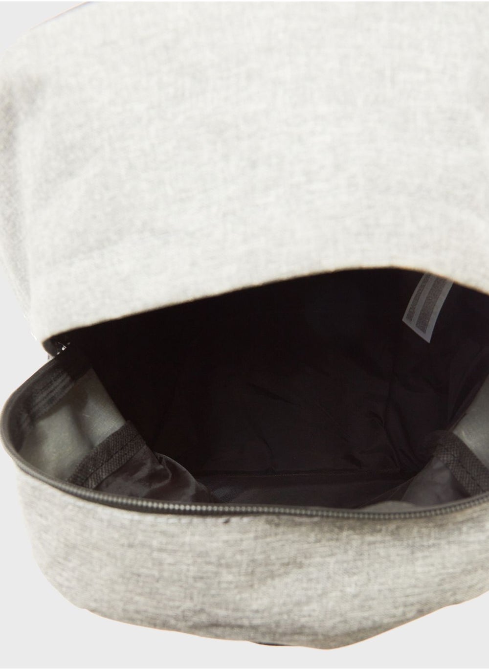 buy-defacto-middle-zip-backpack_o2e