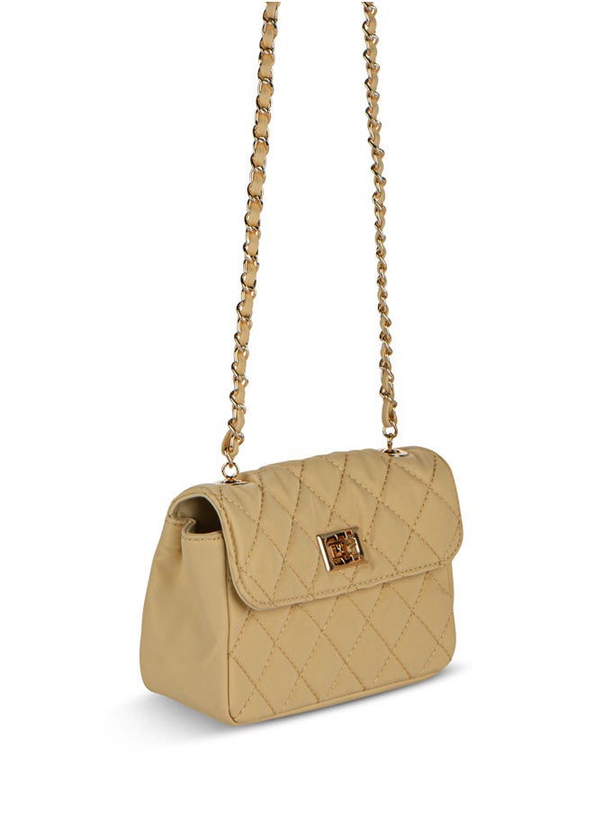 buy-vincci-women-quilted-shoulder-bag-with-chain-detail_mqt