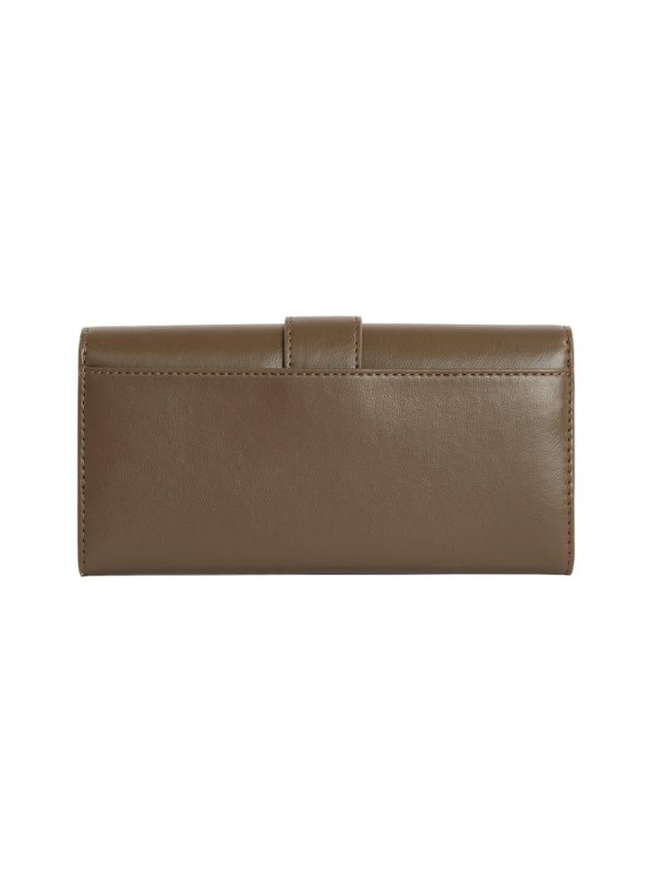 buy-calvin-klein-hardware-snap-large-wallet_hpg