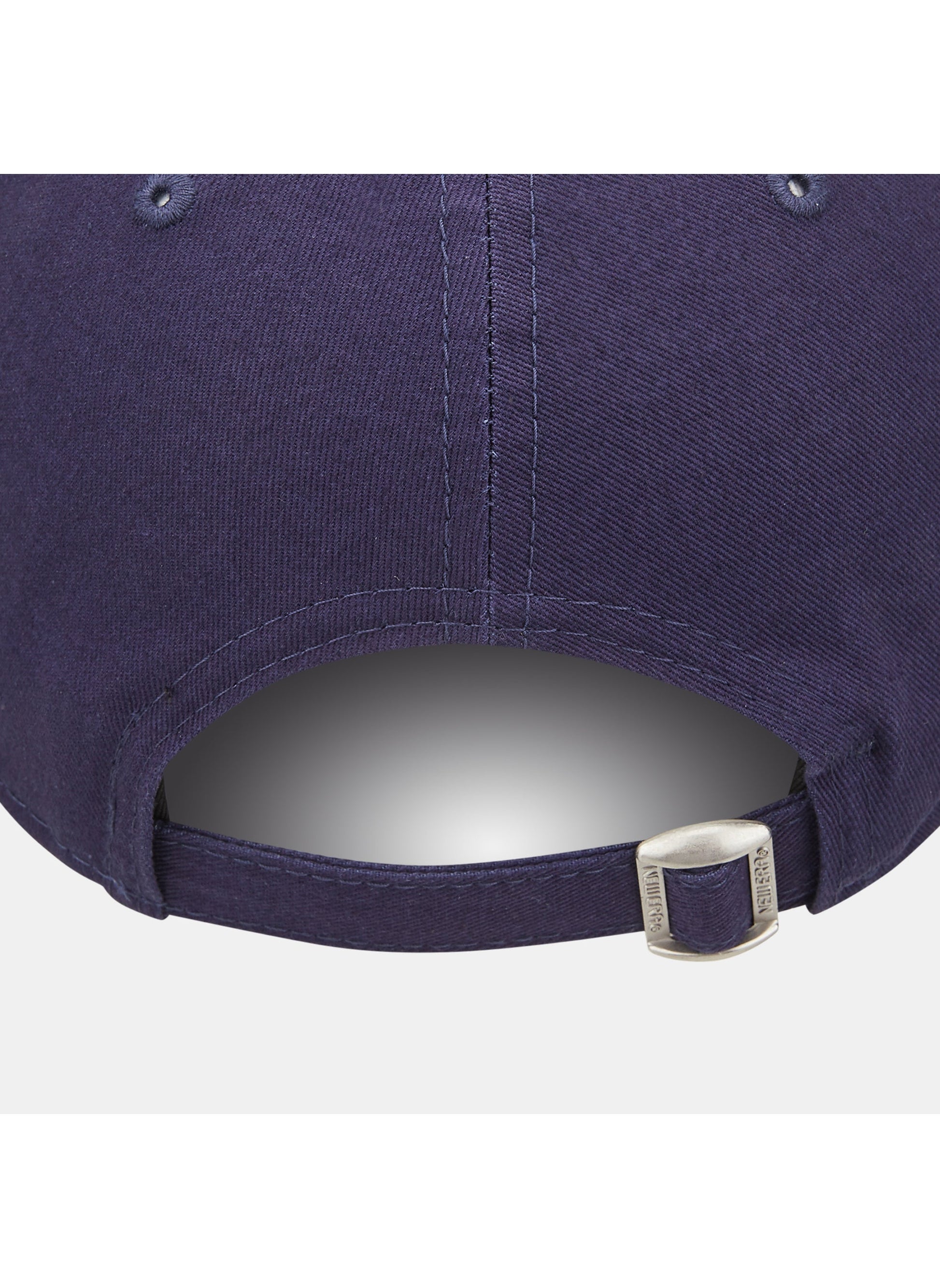 buy-new-era-men-s-tottenham-hotspur-fc-essential-9forty-cap_yyo