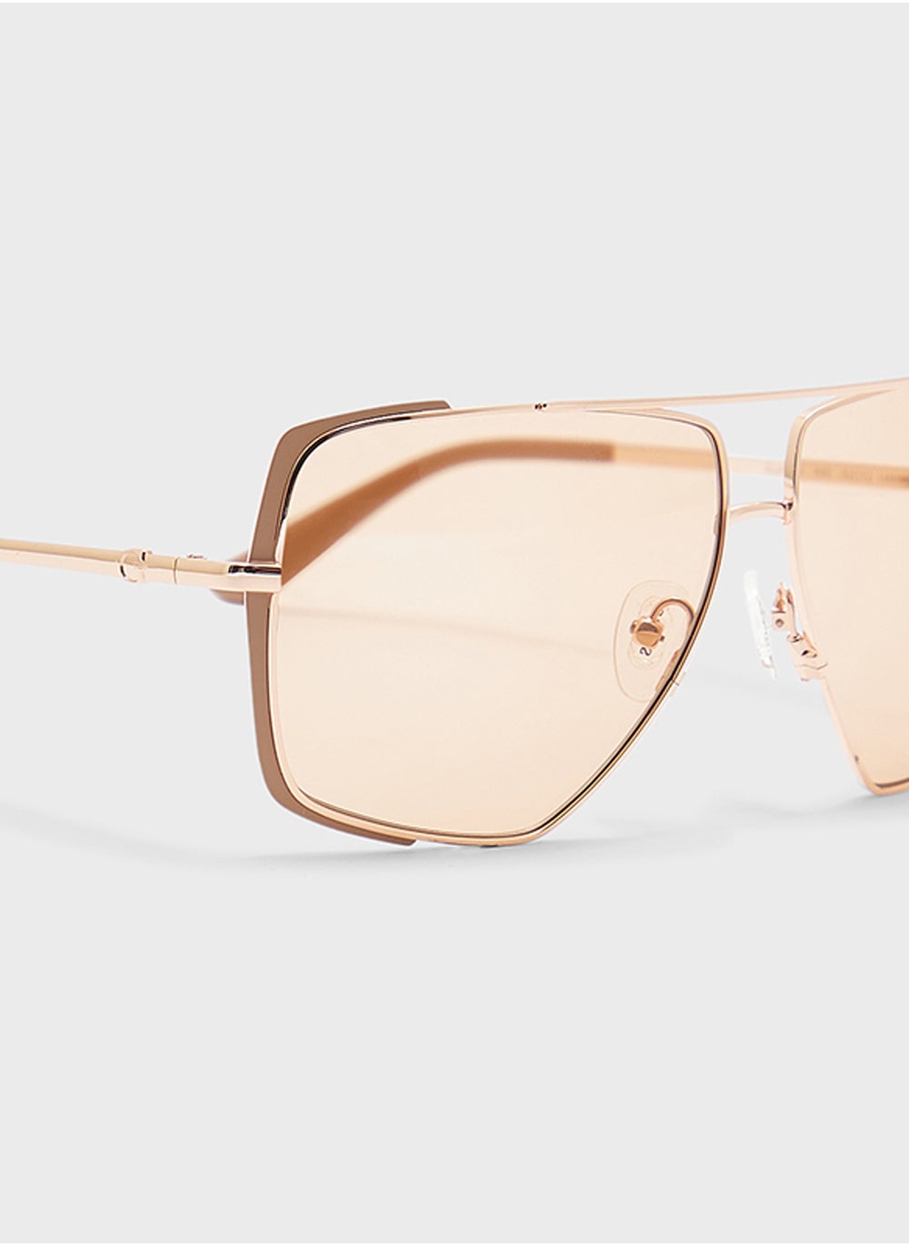buy-guess-gu0022058e62-oversize-sunglasses_q0s