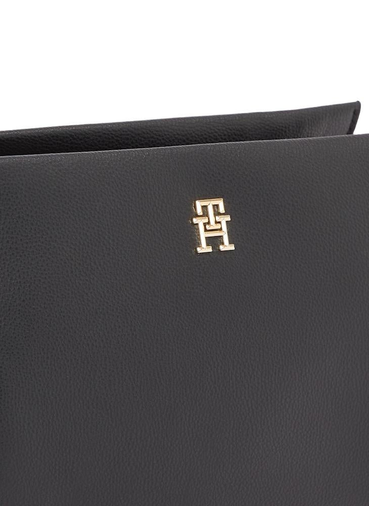 buy-tommy-hilfiger-mini-crossbody-bag_hbj