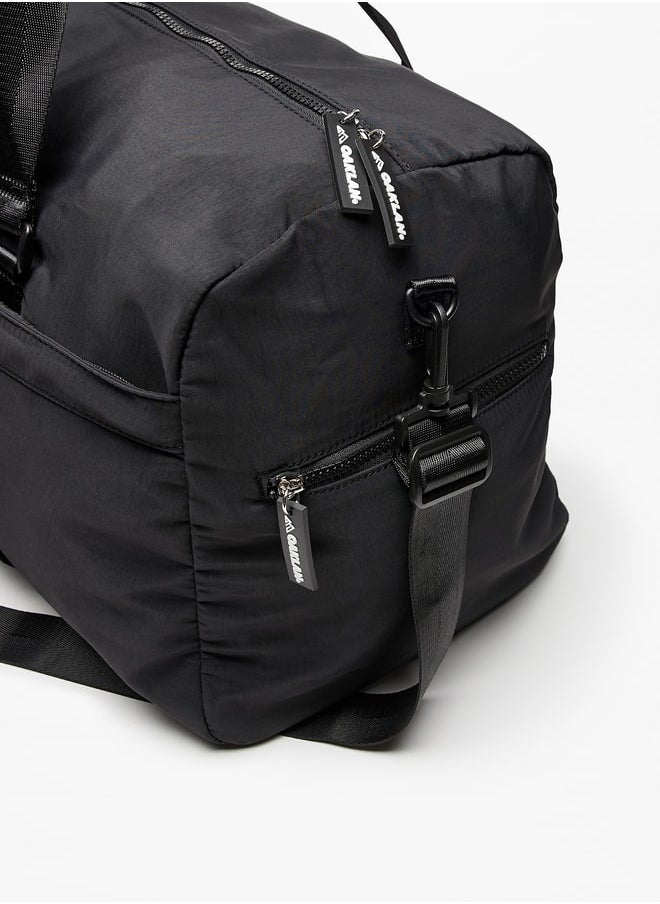 buy-oaklan-by-shoexpress-logo-print-duffel-bag-with-adjustable-strap-and-zip-closure_frc
