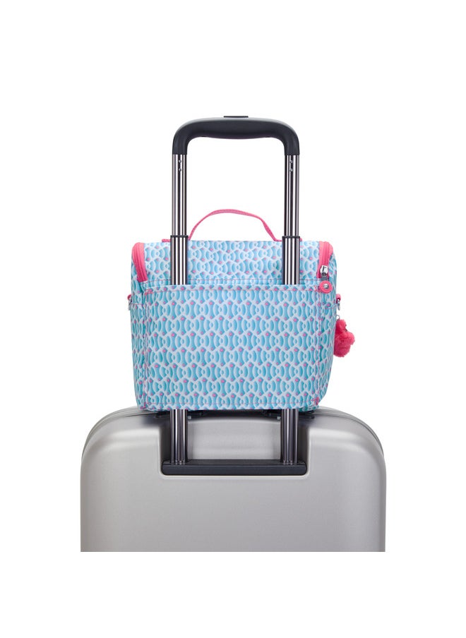 buy-kipling-new-kichirou-dreamy-geo-c-large-lunch-bag-with-trolley-sleeve_d2r
