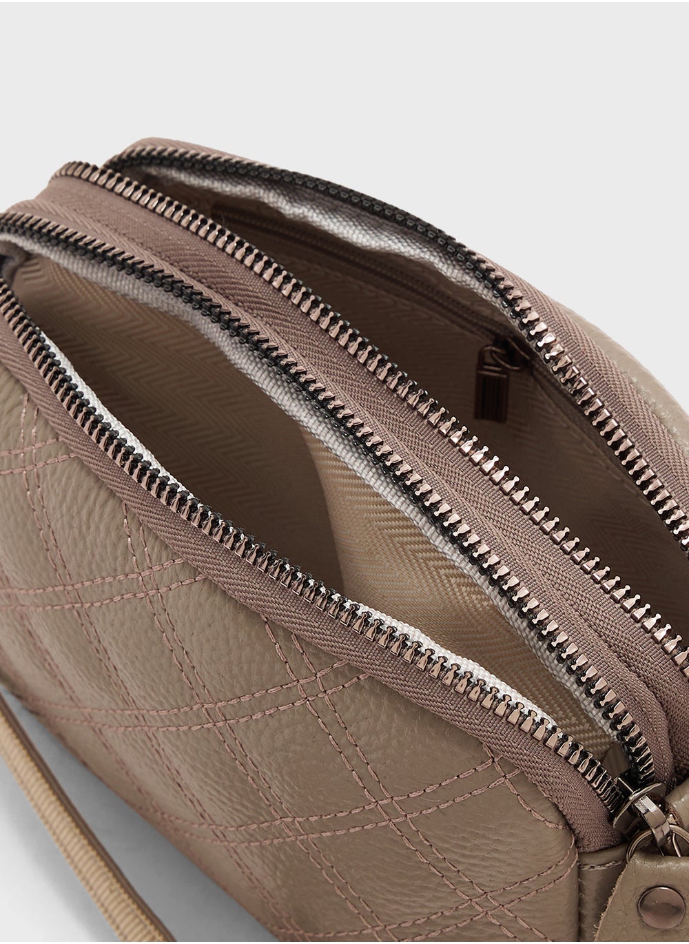 buy-ella-quilted-classic-crossbody_yp0