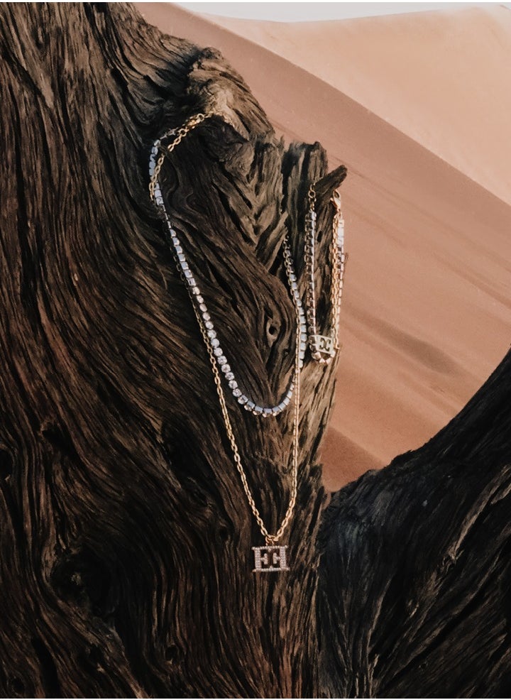 buy-escada-catherine-necklace-three-layer-link-and-beaded-chain-with-horseshoe-and-logo-charms_qlm