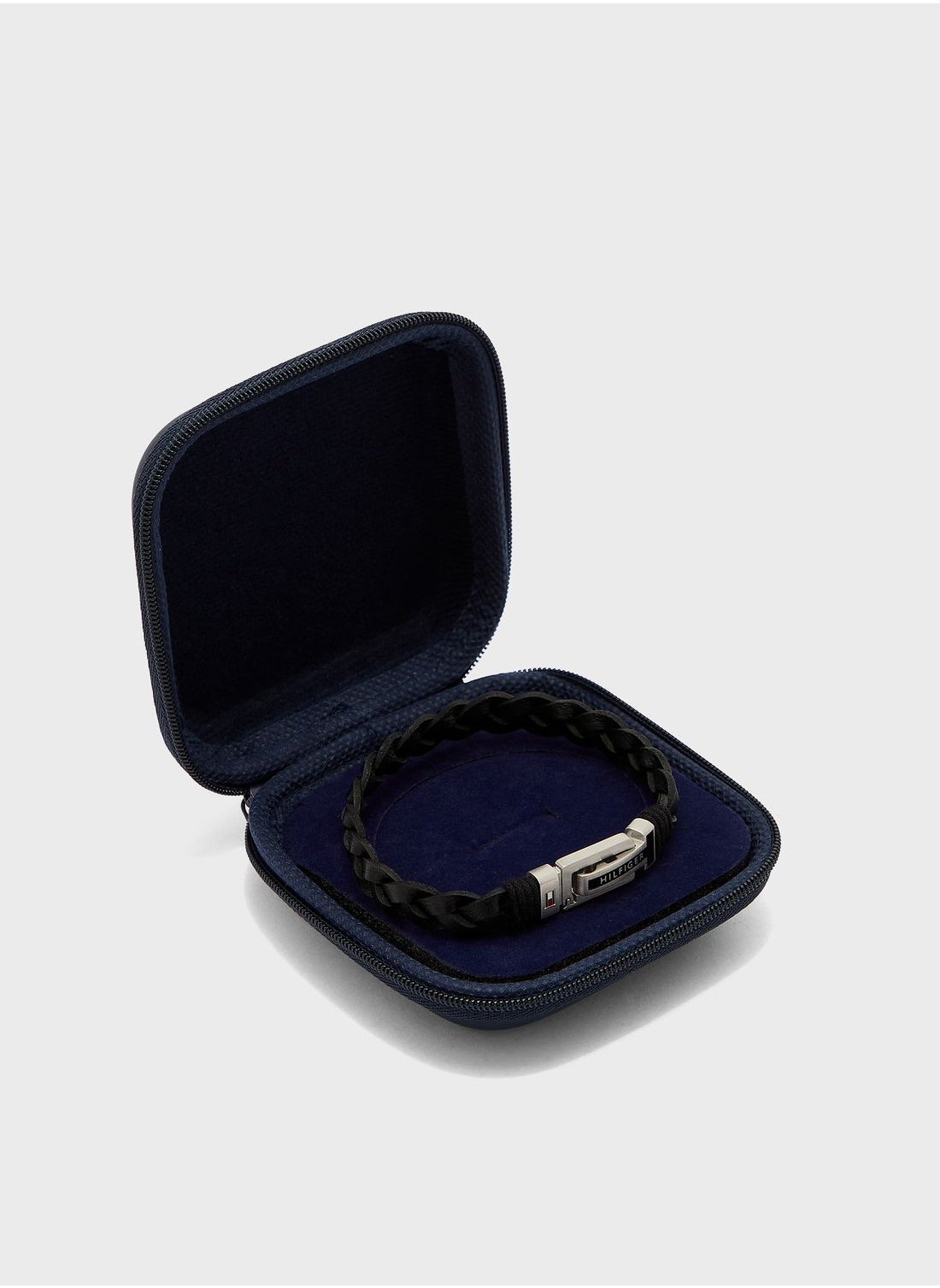 buy-tommy-hilfiger-flat-braided-leather-bracelet_enl