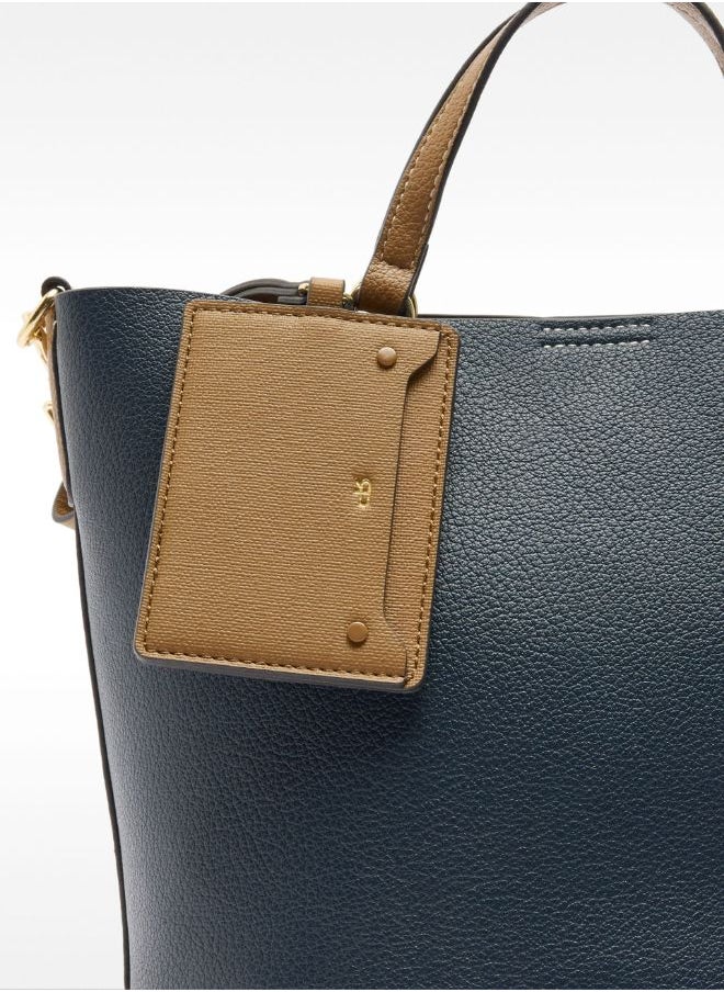 buy-parfois-tote-bag-with-charm_kj2