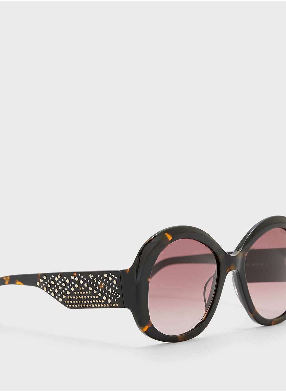 buy-guess-wayfarers-sunglasses_7d1