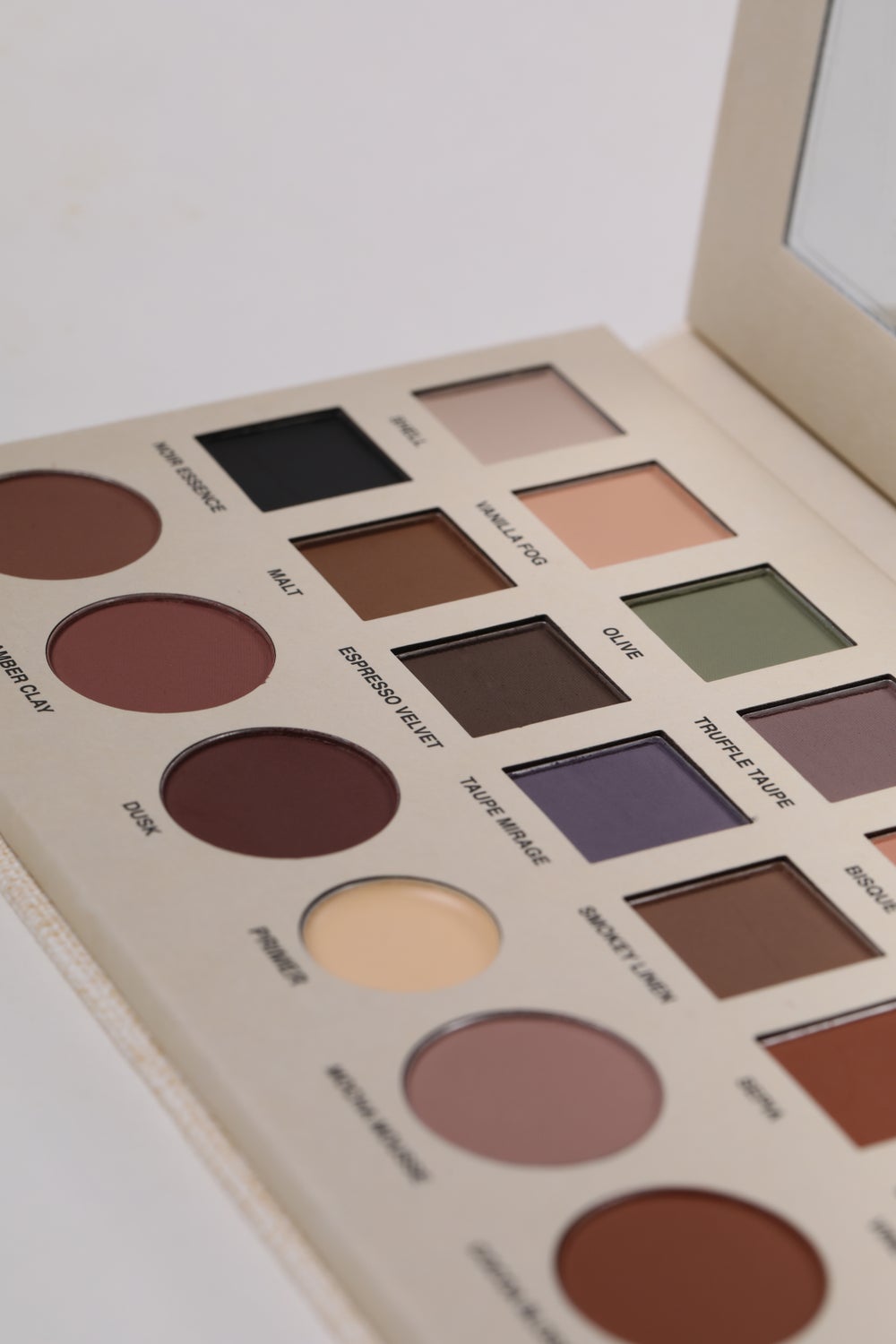 buy-bassam-fattouh-the-essential-palette-eye-shadow_x8v