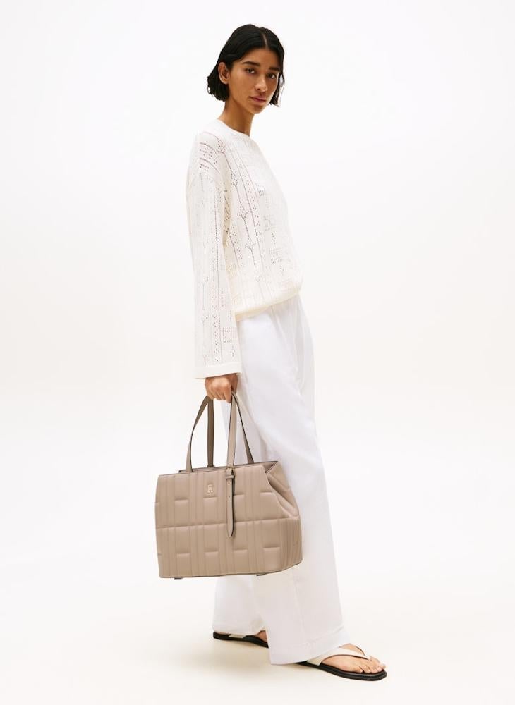 buy-tommy-hilfiger-logo-detailed-zip-through-tote_i7v