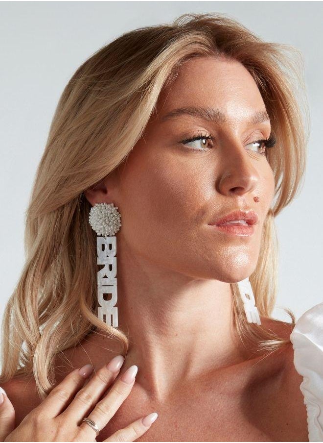 buy-dazed-engaged-pearlescent-bride-earrings_zbb
