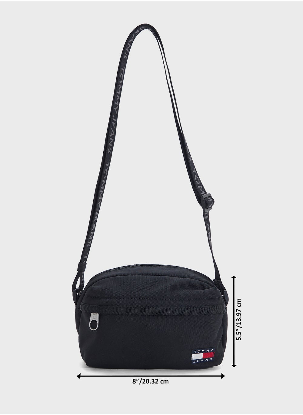 buy-tommy-jeans-essential-daily-crossbody-bag_hhv