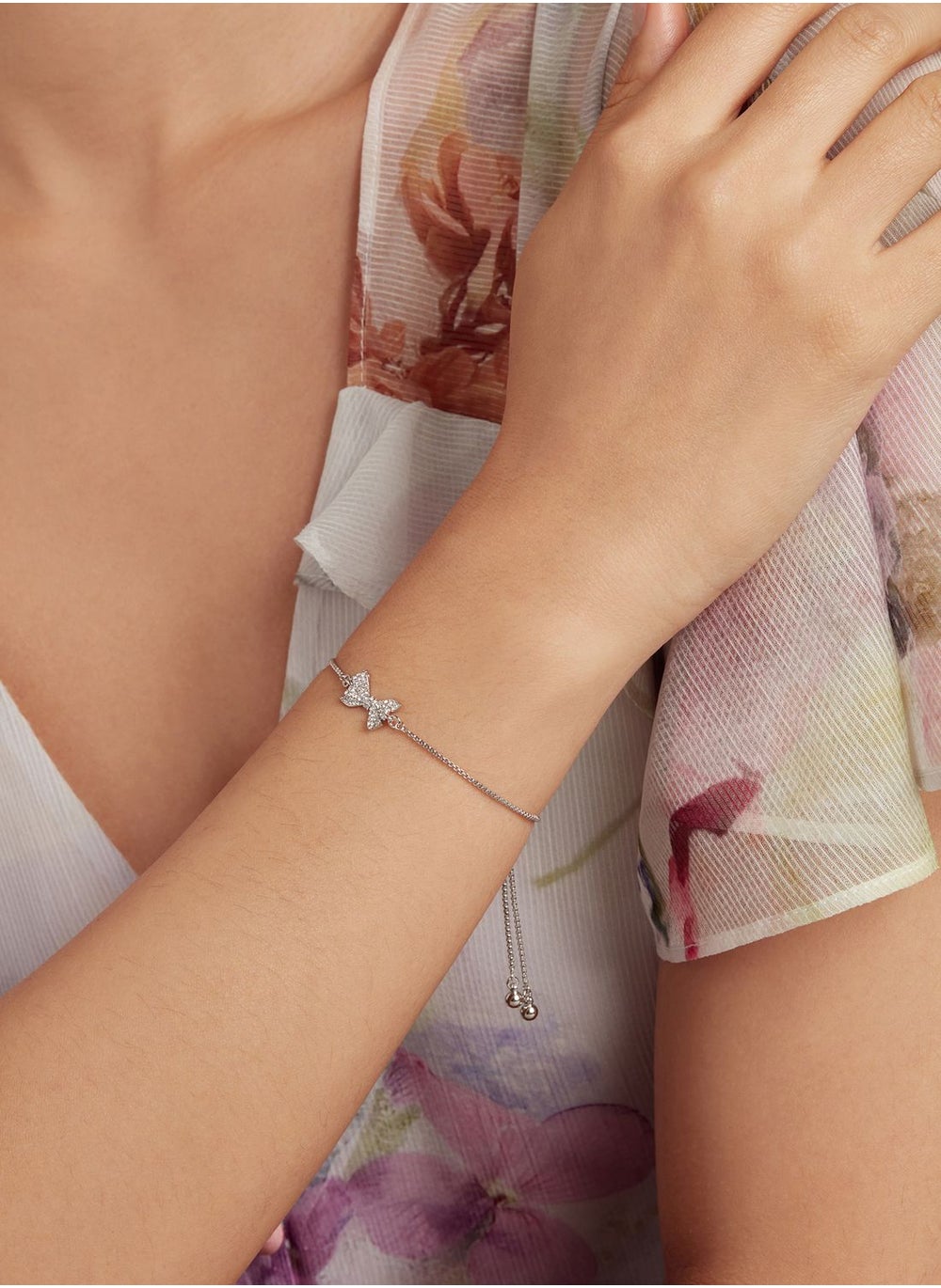 buy-ted-baker-barset-crystal-bow-bracelet_2i5