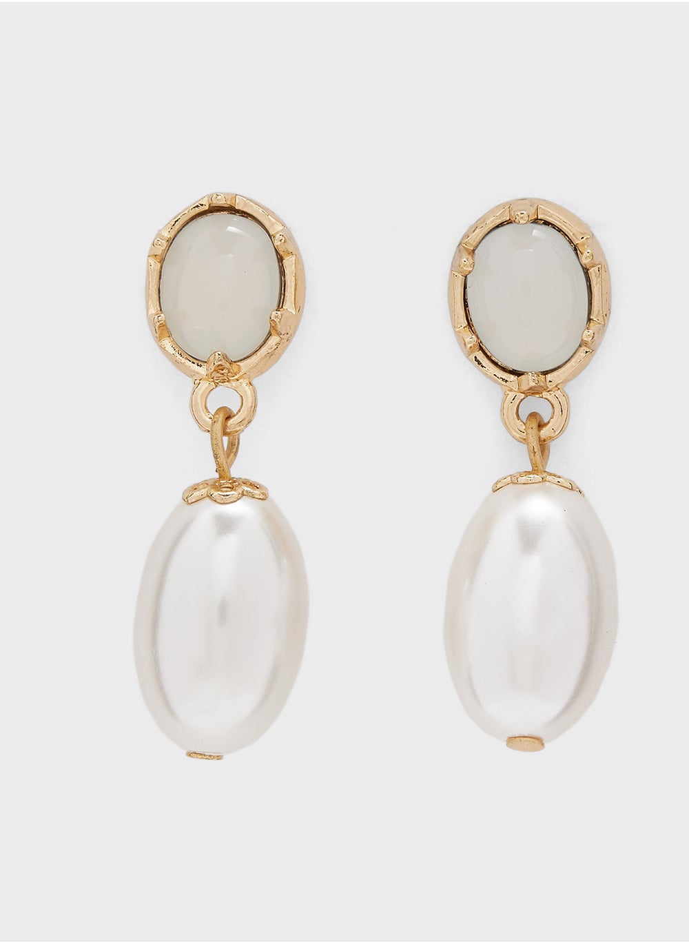 buy-ella-pearl-detail-drop-earrings_8g1