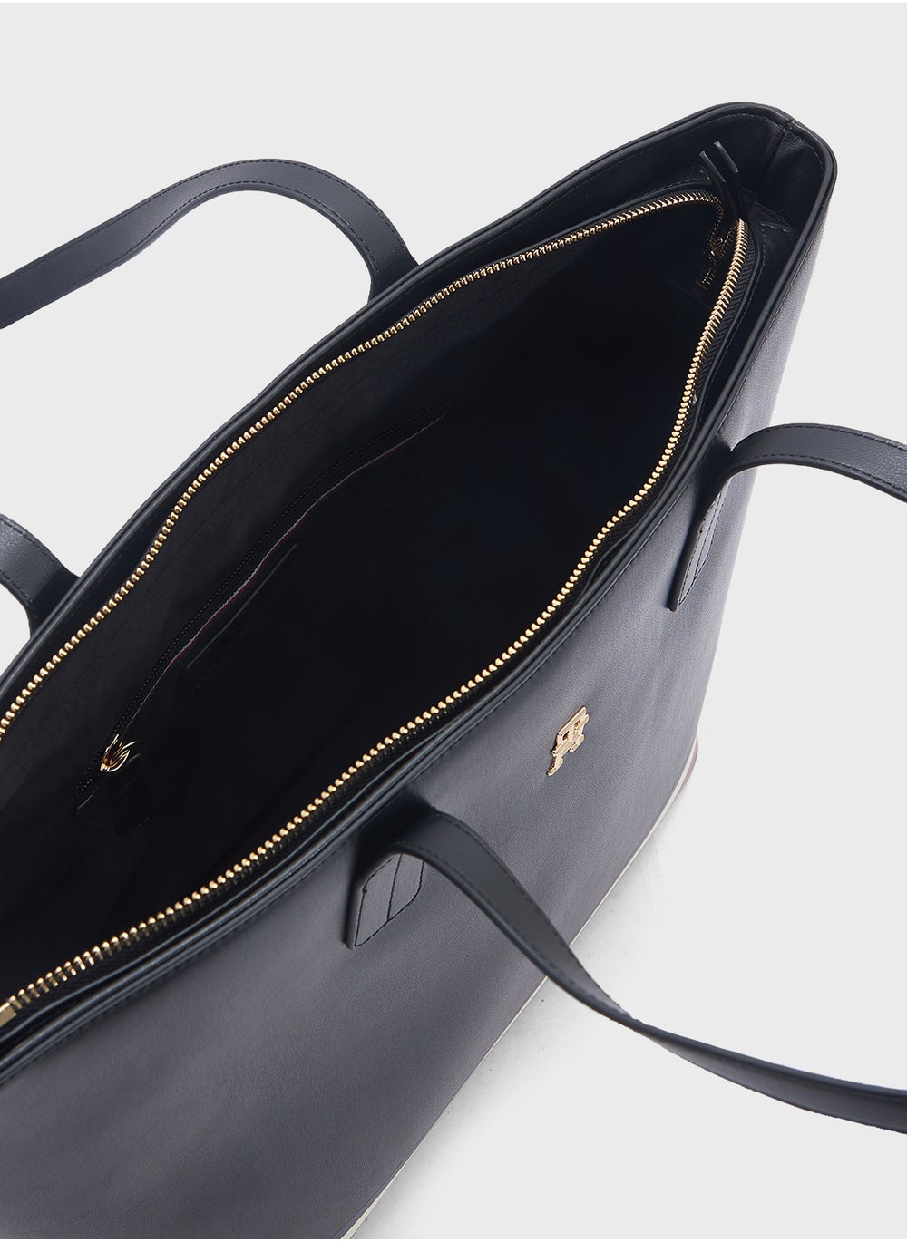 buy-tommy-hilfiger-logo-detail-zip-over-tote_x8g