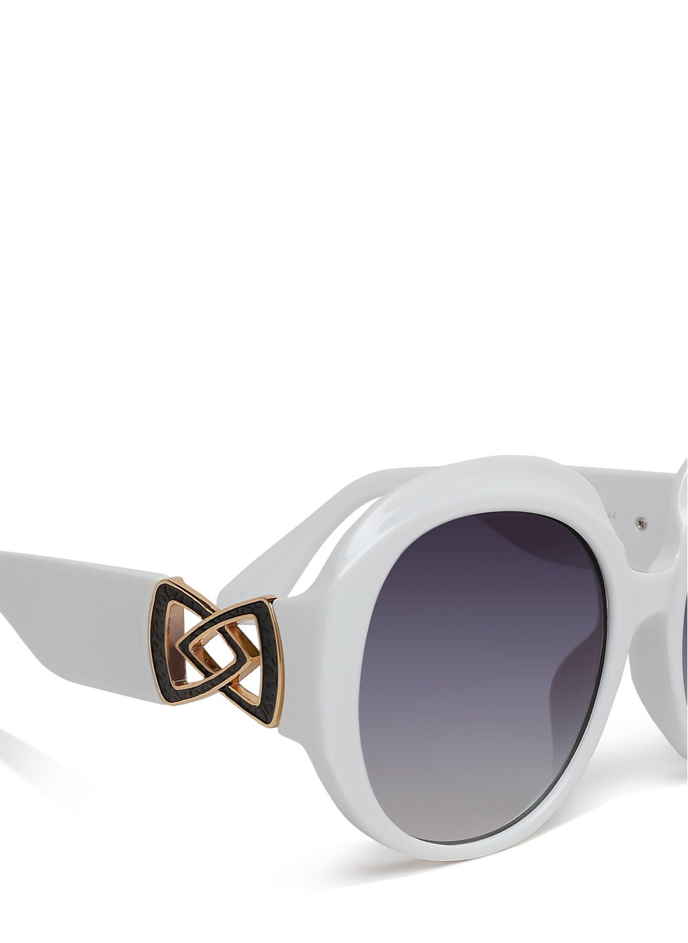 buy-london-rag-white-metallic-accent-round-sunglasses_szx