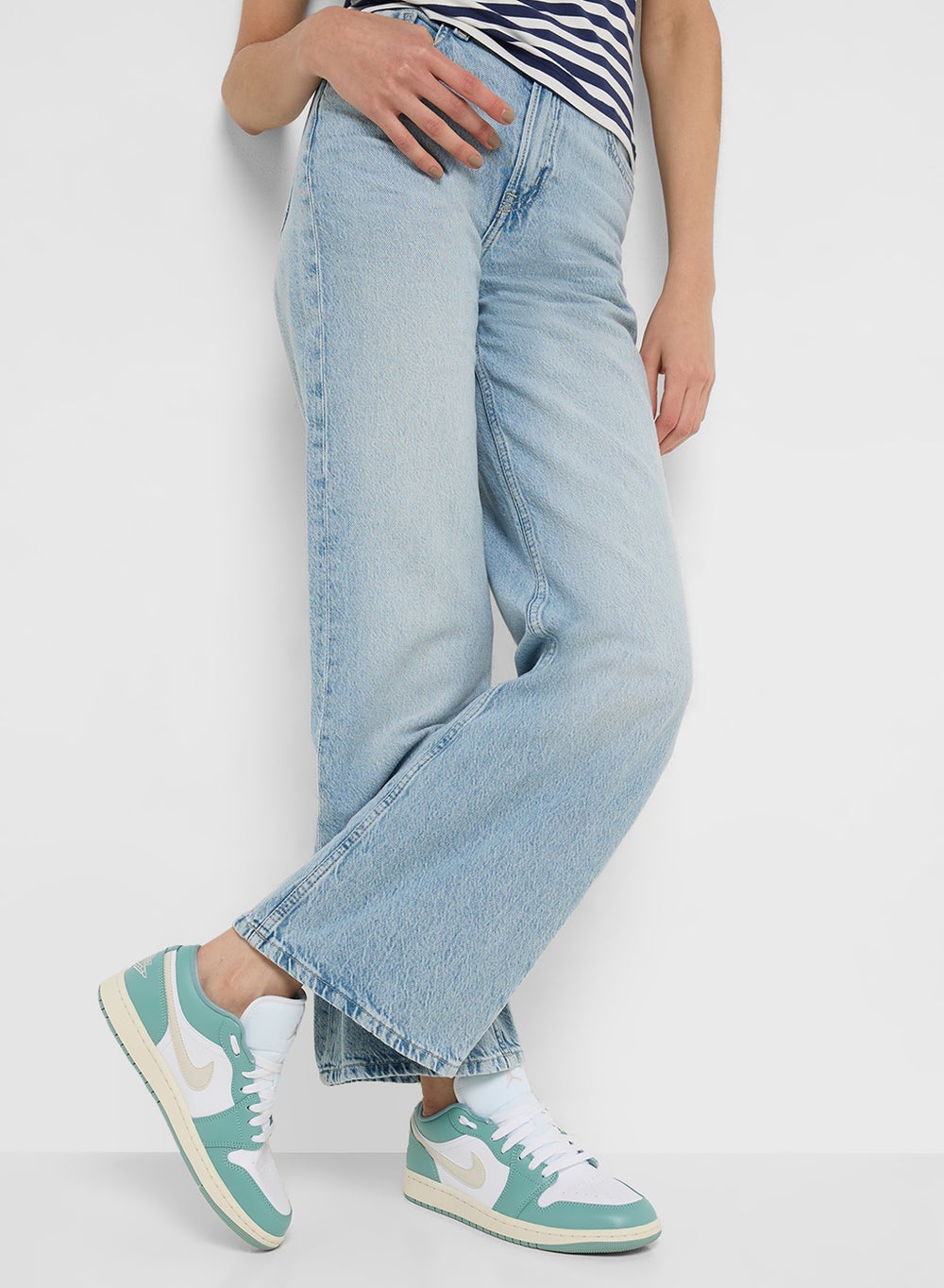 buy-jordan-air-jordan-1-low_52v