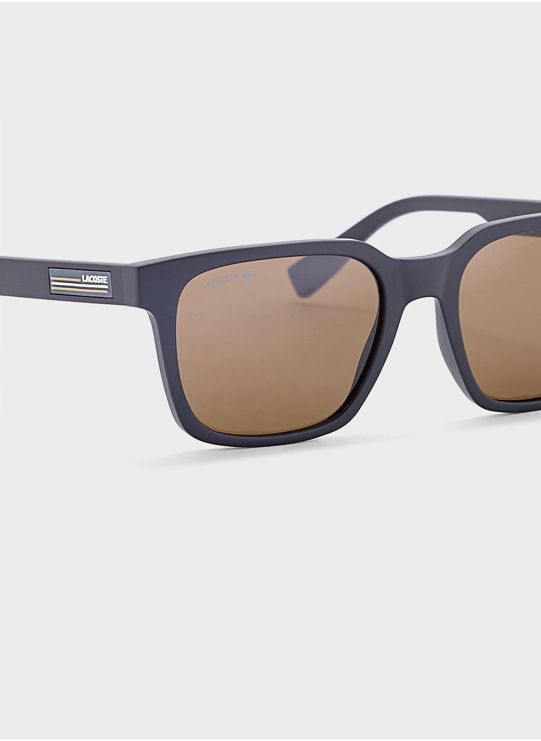 buy-lacoste-uv-protection-wayfarers-sunglasses-l6028s_1mb