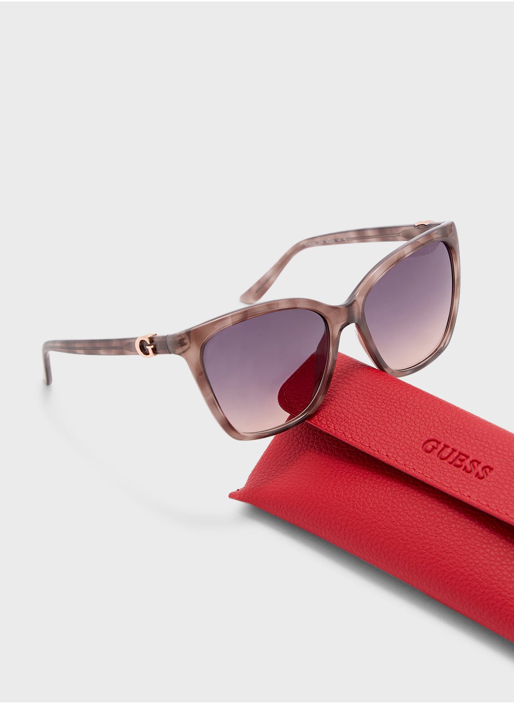 buy-guess-oversized-sunglasses_hbm